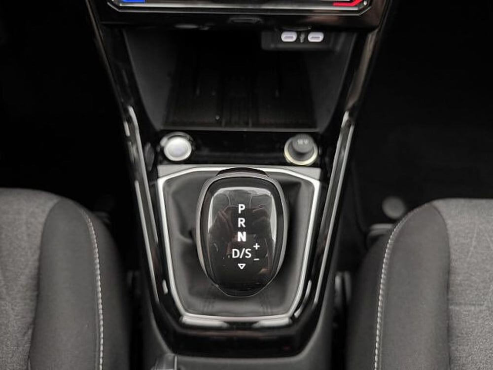 Volkswagen T-Cross nuova a Vicenza (17)