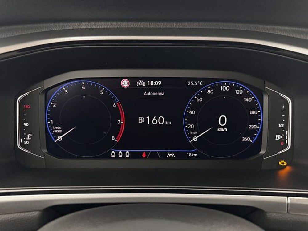 Volkswagen T-Roc nuova a Vicenza (13)