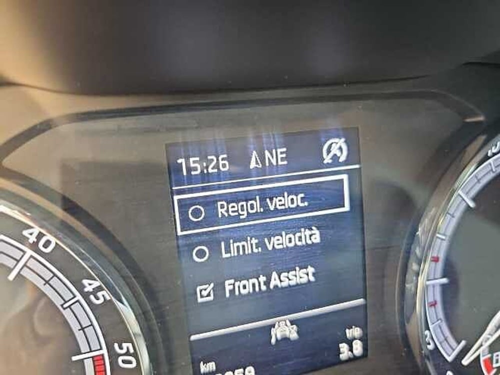 Skoda Kodiaq usata a Lecco (15)