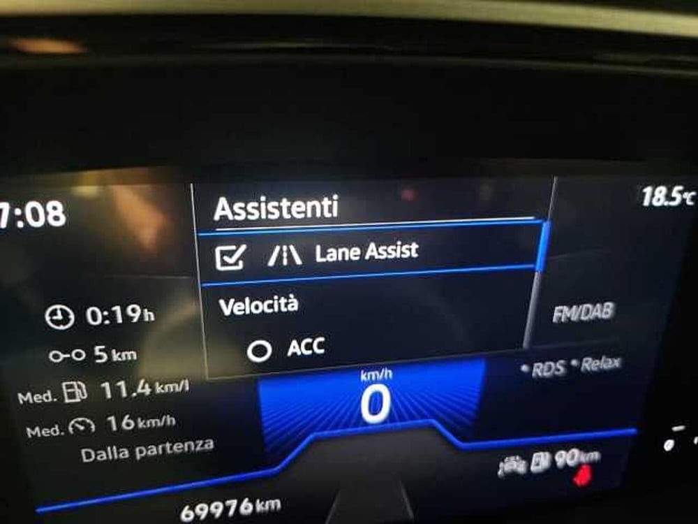 Volkswagen T-Roc usata a Lecco (17)