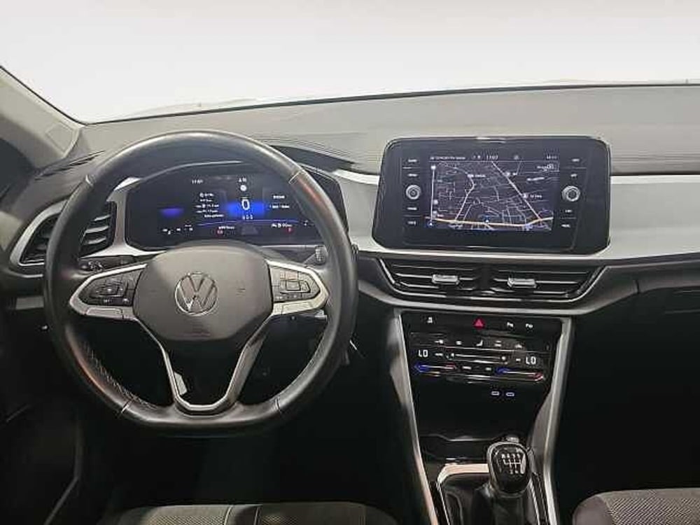 Volkswagen T-Roc usata a Lecco (9)