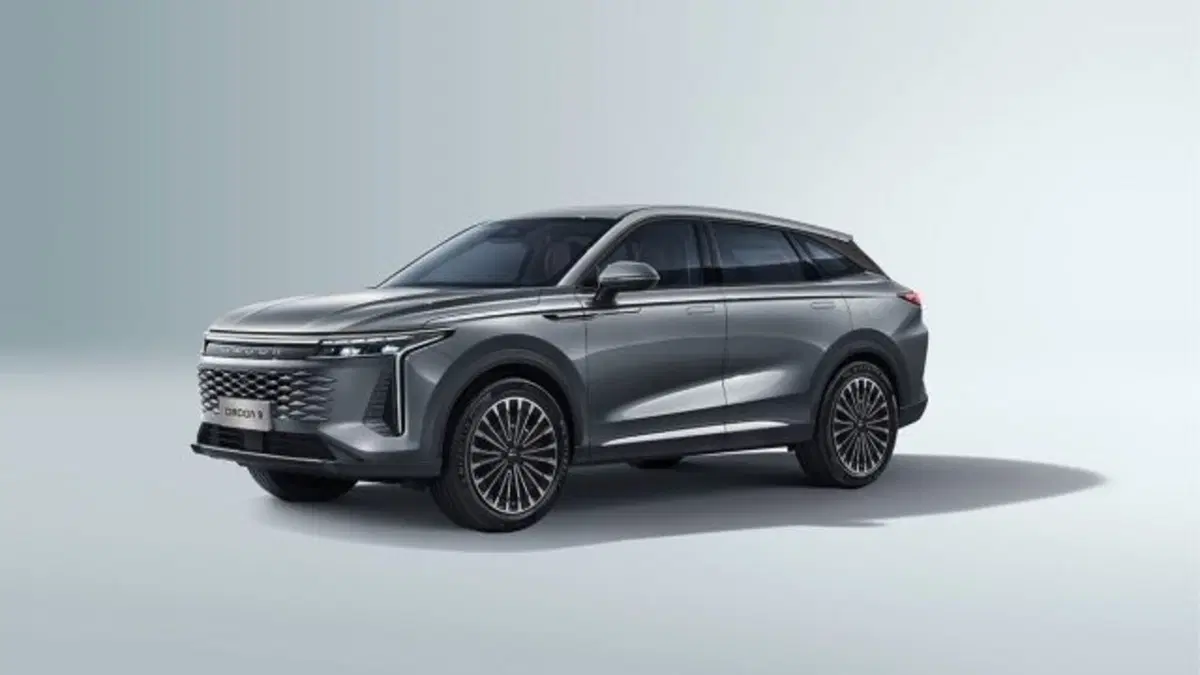 Omoda Omoda 9 SHS-P nuova a Potenza