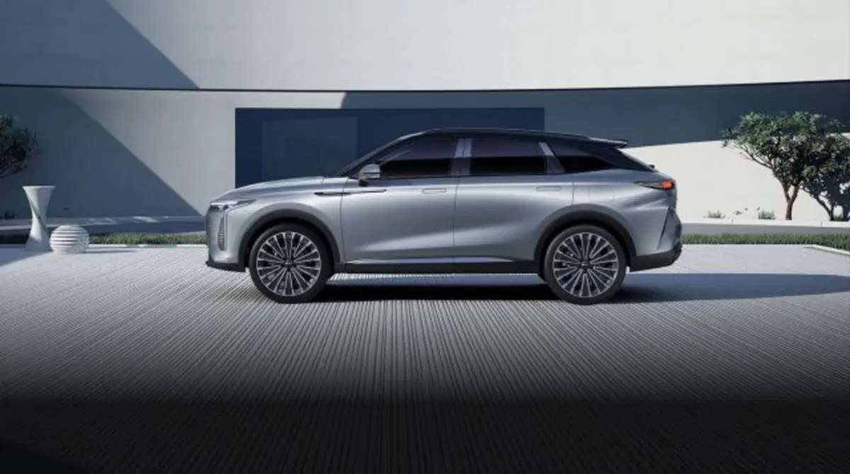 Omoda Omoda 9 SHS-P nuova a Potenza (2)