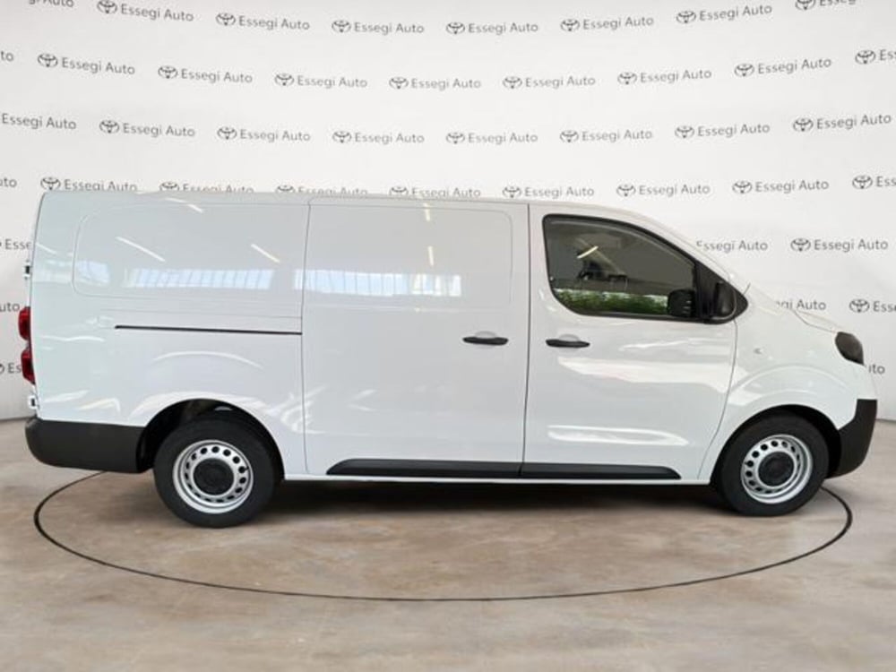 Toyota Proace nuova a Vercelli (13)