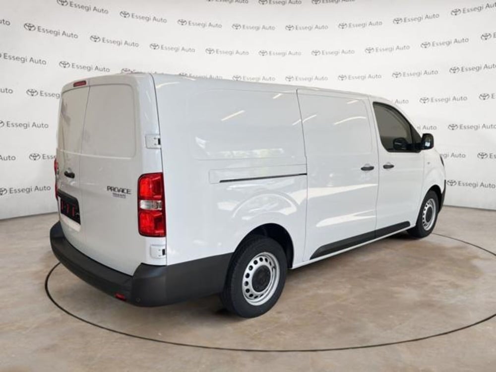 Toyota Proace nuova a Vercelli (15)