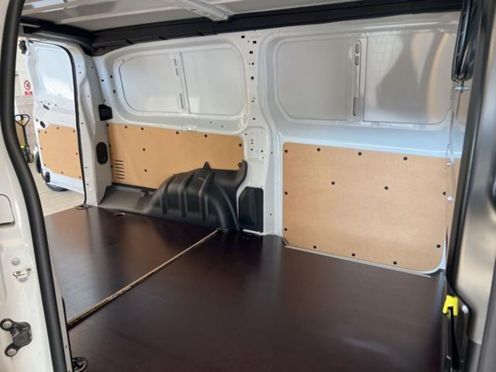 Toyota Proace nuova a Vercelli (7)
