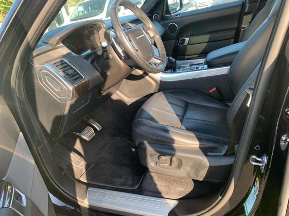 Land Rover Range Rover Sport usata a Lucca (11)