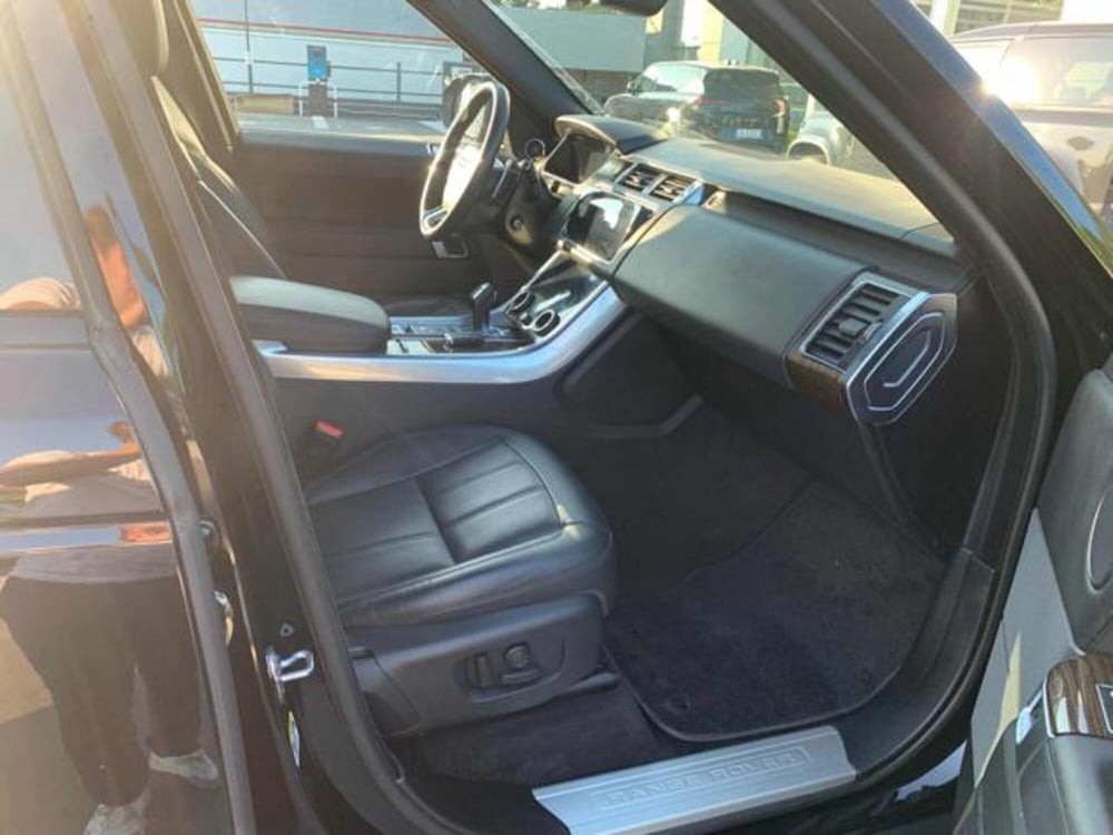 Land Rover Range Rover Sport usata a Lucca (9)