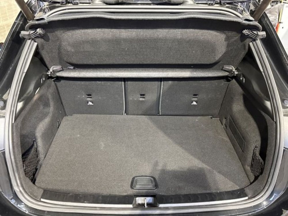 Mercedes-Benz GLA SUV usata a Bologna (8)