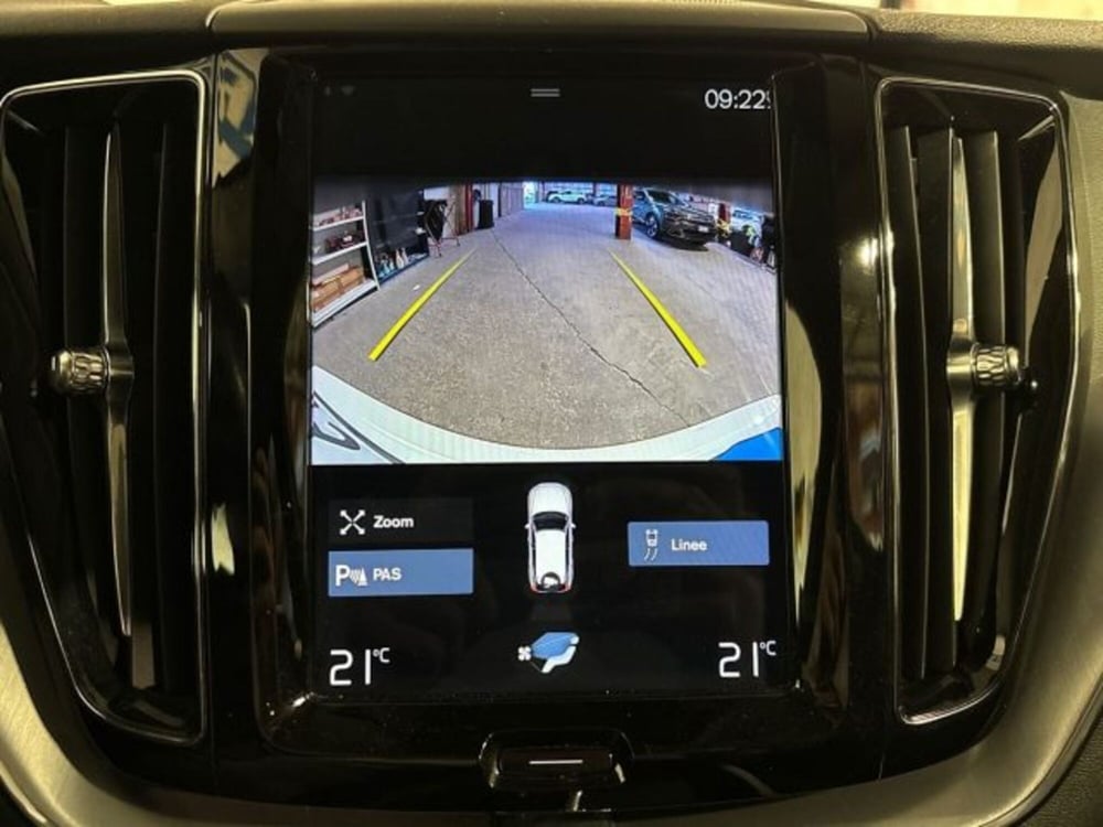 Volvo XC60 usata a Bologna (12)