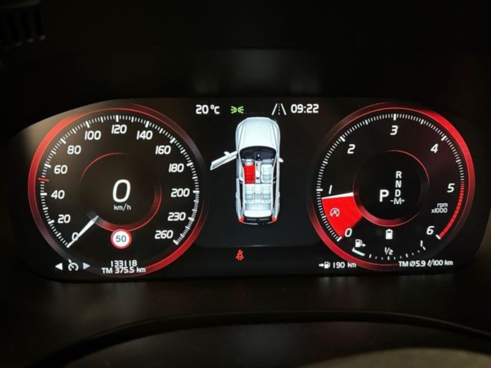 Volvo XC60 usata a Bologna (18)
