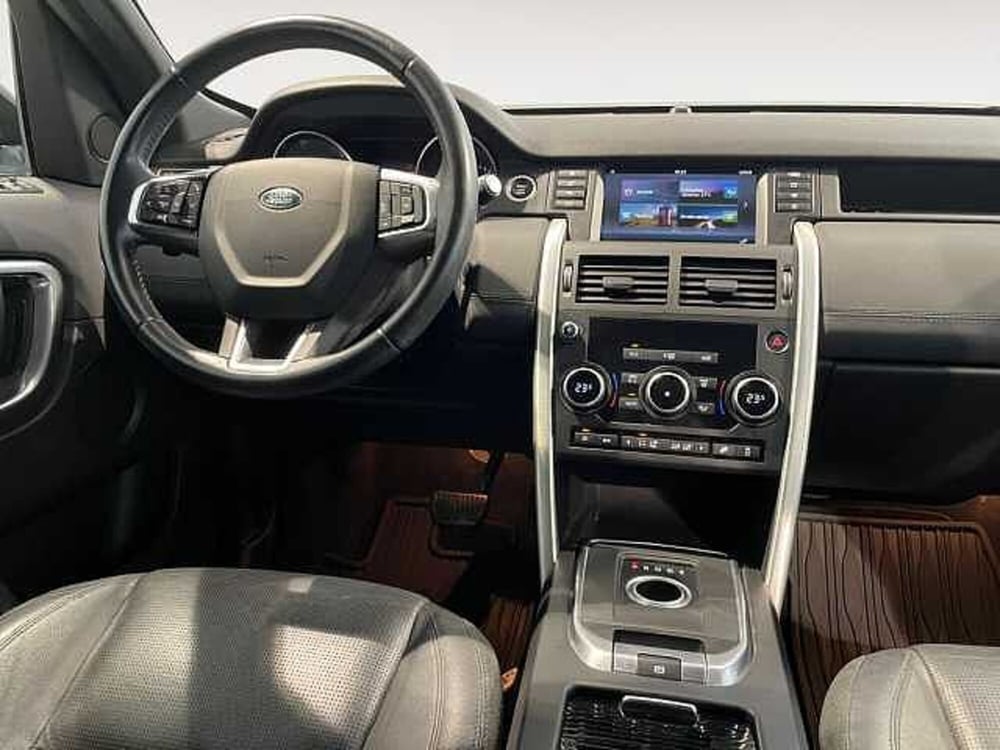 Land Rover Discovery Sport usata a Ravenna (13)