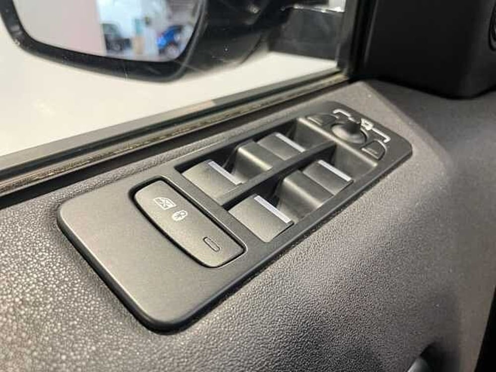 Land Rover Discovery Sport usata a Ravenna (16)