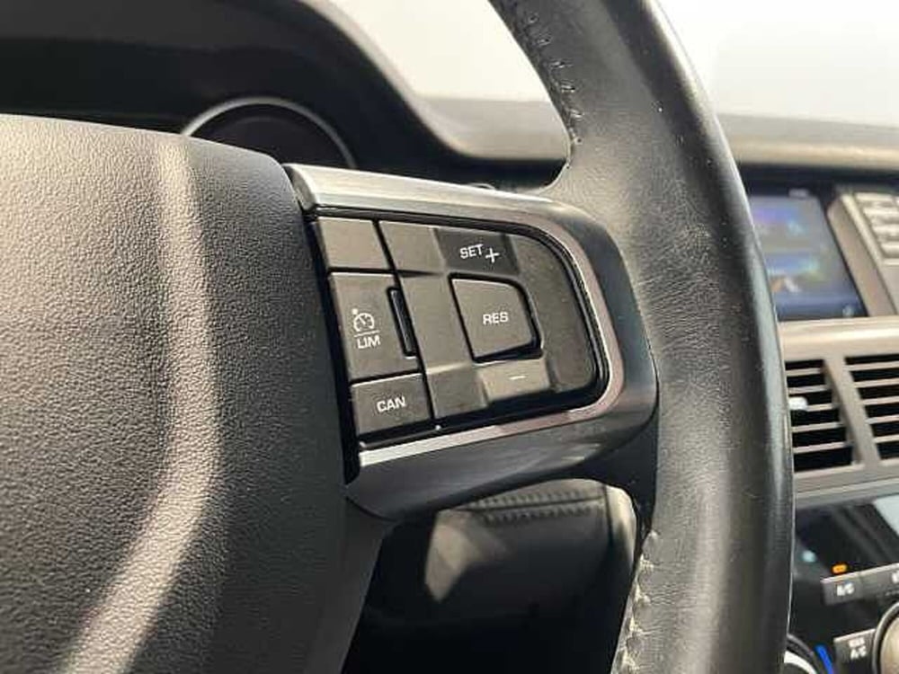 Land Rover Discovery Sport usata a Ravenna (18)