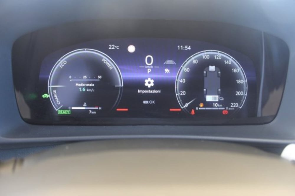 Toyota Toyota C-HR nuova a Roma (13)