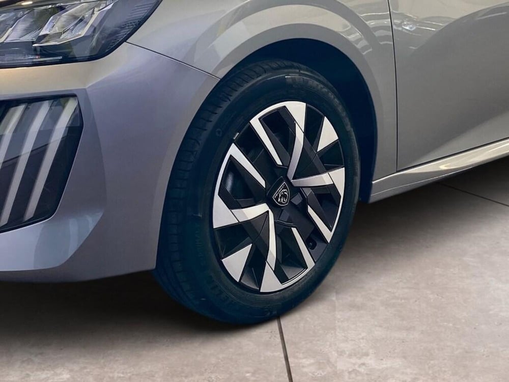 Peugeot 208 nuova a Torino (15)