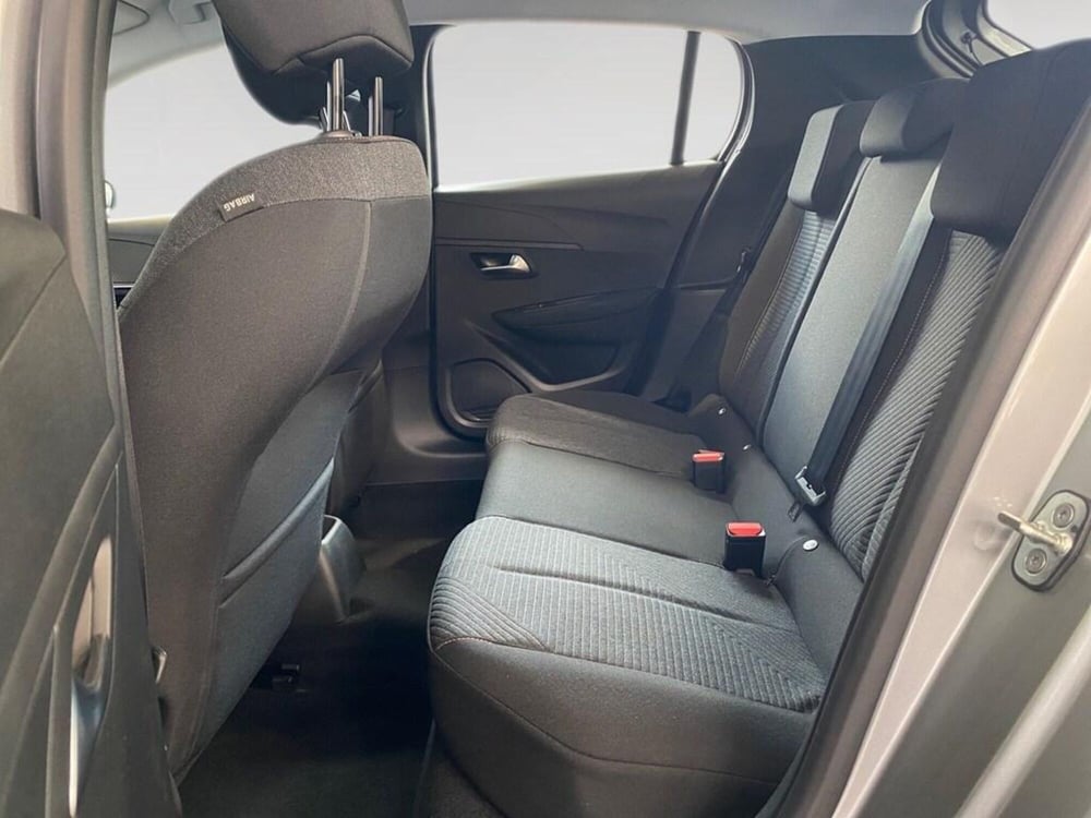 Peugeot 208 nuova a Torino (8)