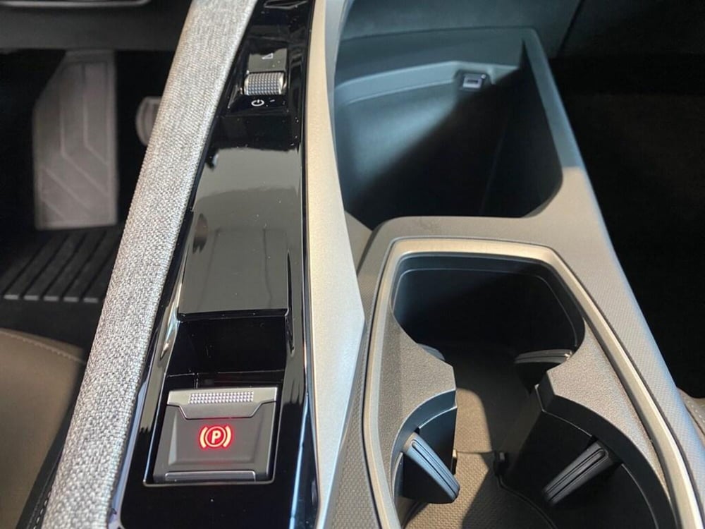 Peugeot 3008 nuova a Torino (12)