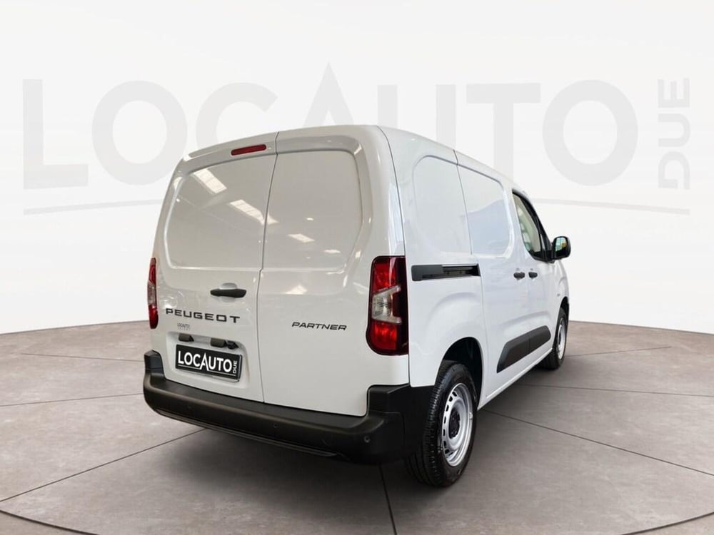 Peugeot Partner Furgone nuova a Torino (4)