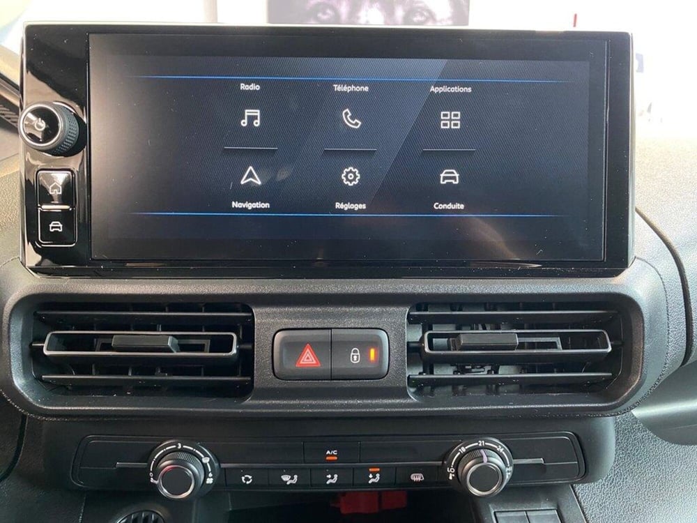 Peugeot Partner Furgone nuova a Torino (9)