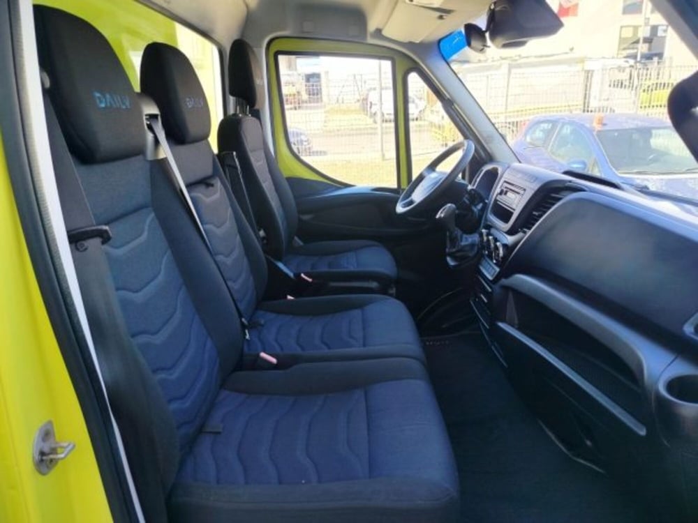 Iveco Daily Telaio usata a Oristano (15)