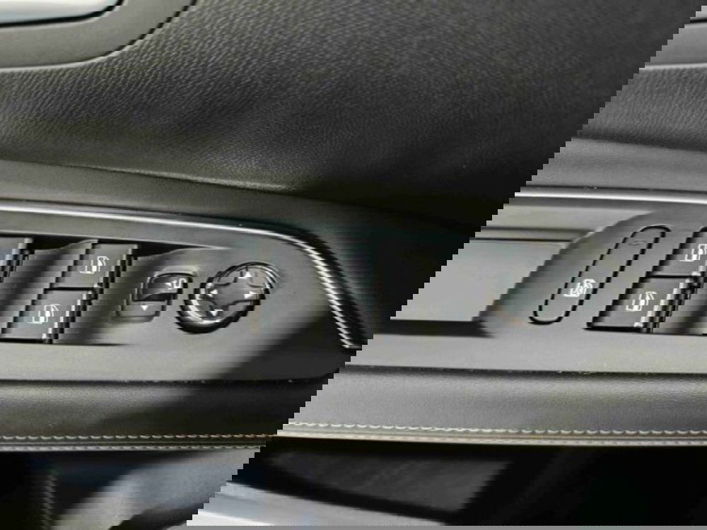 Peugeot 3008 usata a Catania (20)