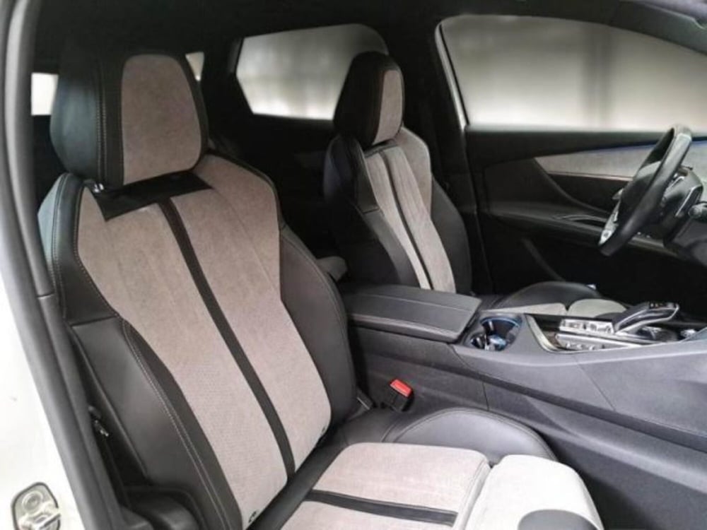 Peugeot 3008 usata a Catania (9)