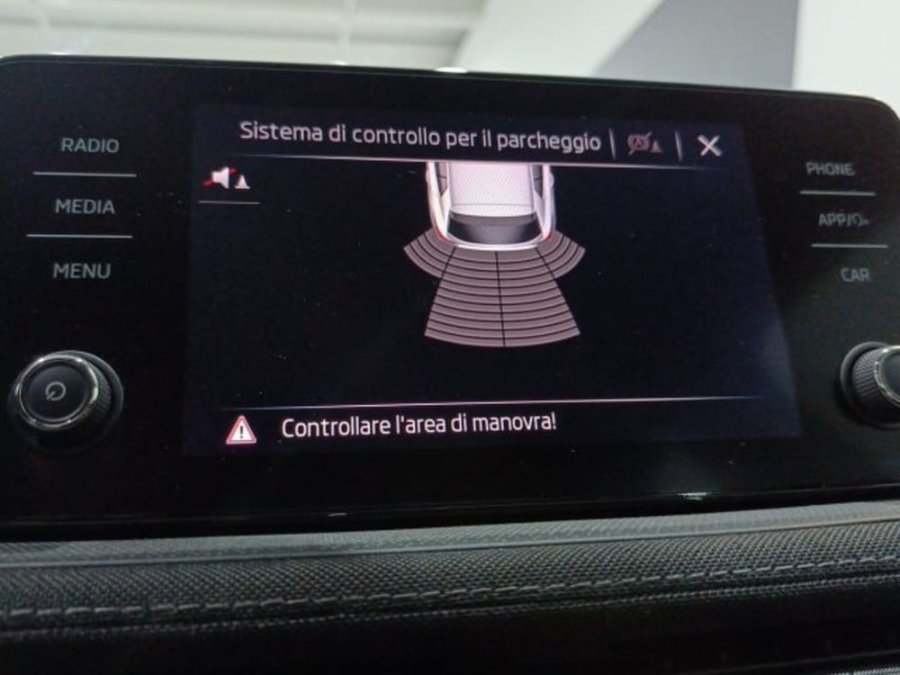 Skoda Fabia usata a Catania (16)