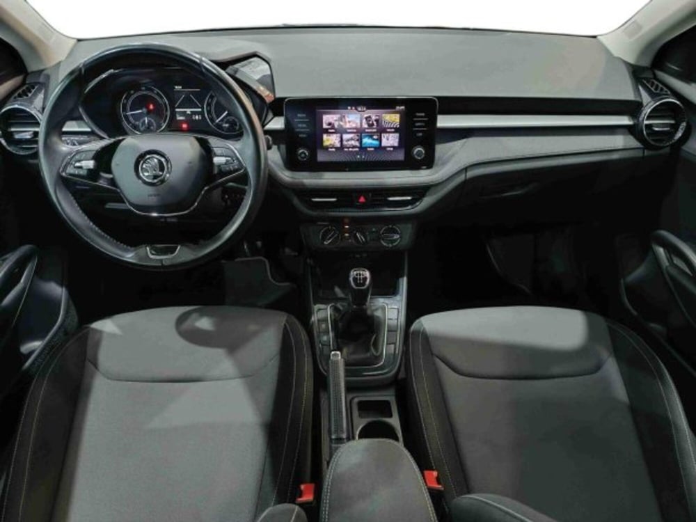 Skoda Fabia usata a Catania (7)