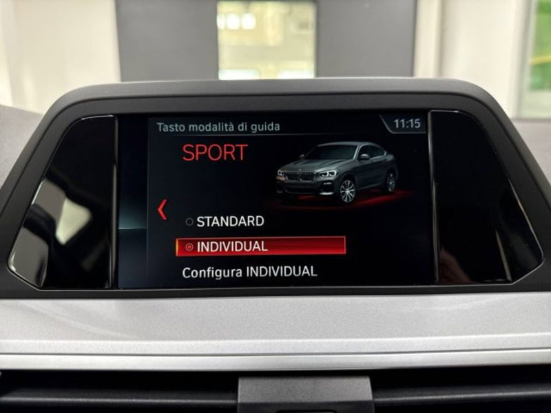 BMW X4 usata a Catania (16)