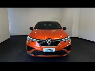 Renault Arkana 1.6 full hybrid Esprit Alpine 145cv del 2021 usata a Siena