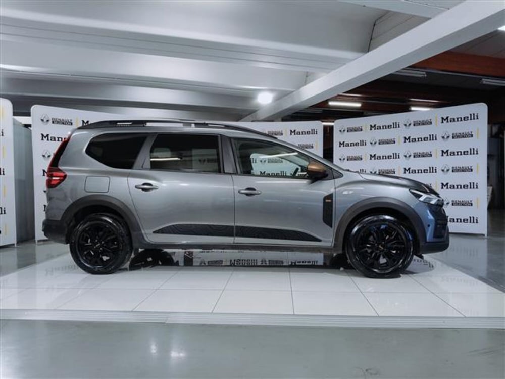 Dacia Jogger usata a Brescia (2)