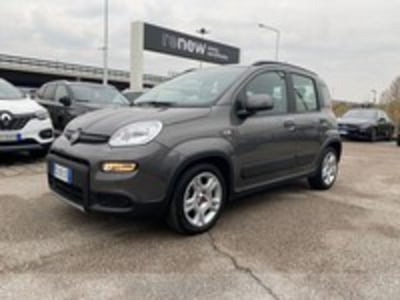 Fiat Panda 1.0 FireFly S&amp;S Hybrid City Cross del 2023 usata a Reana del Rojale