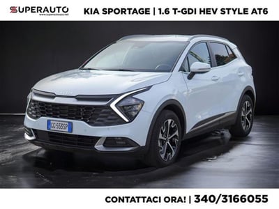 Kia Sportage 1.6 t-gdi hev Style at6 del 2022 usata a Vigevano