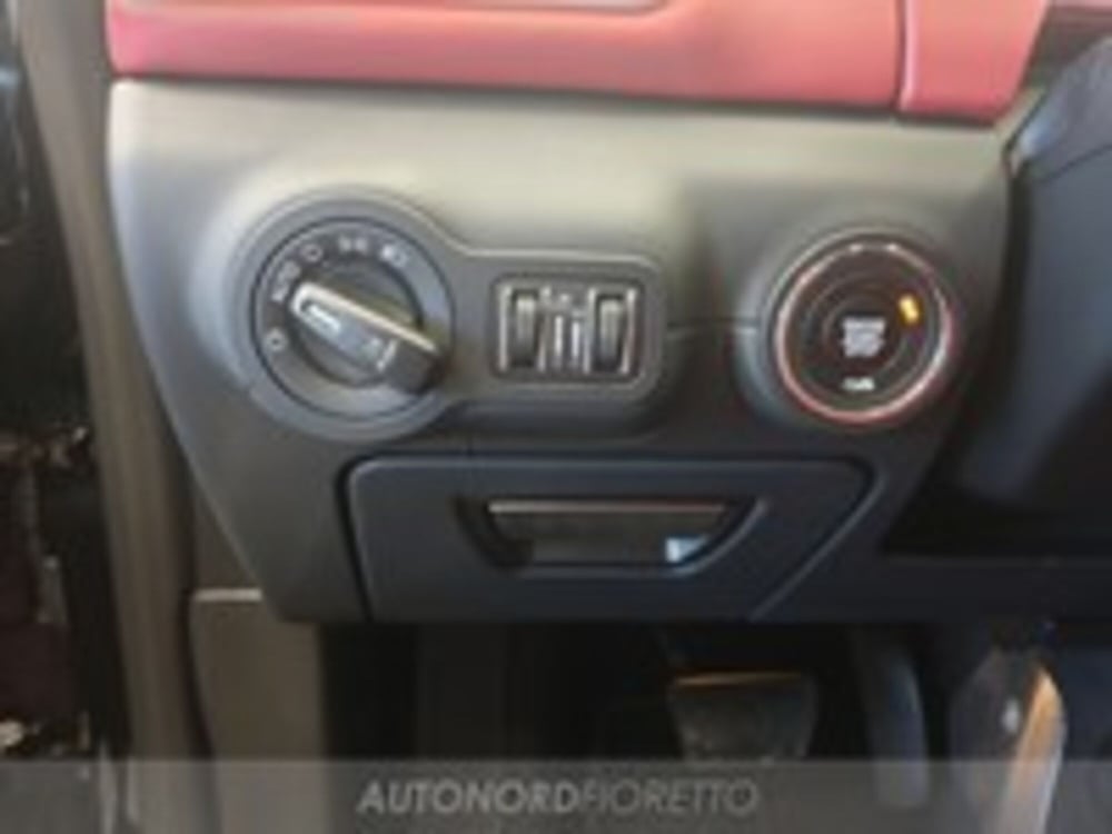 Maserati Ghibli usata a Udine (14)