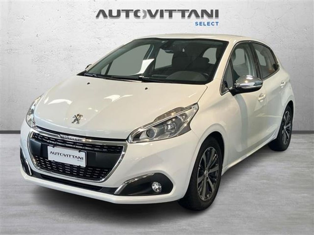 Peugeot 208 usata a Como