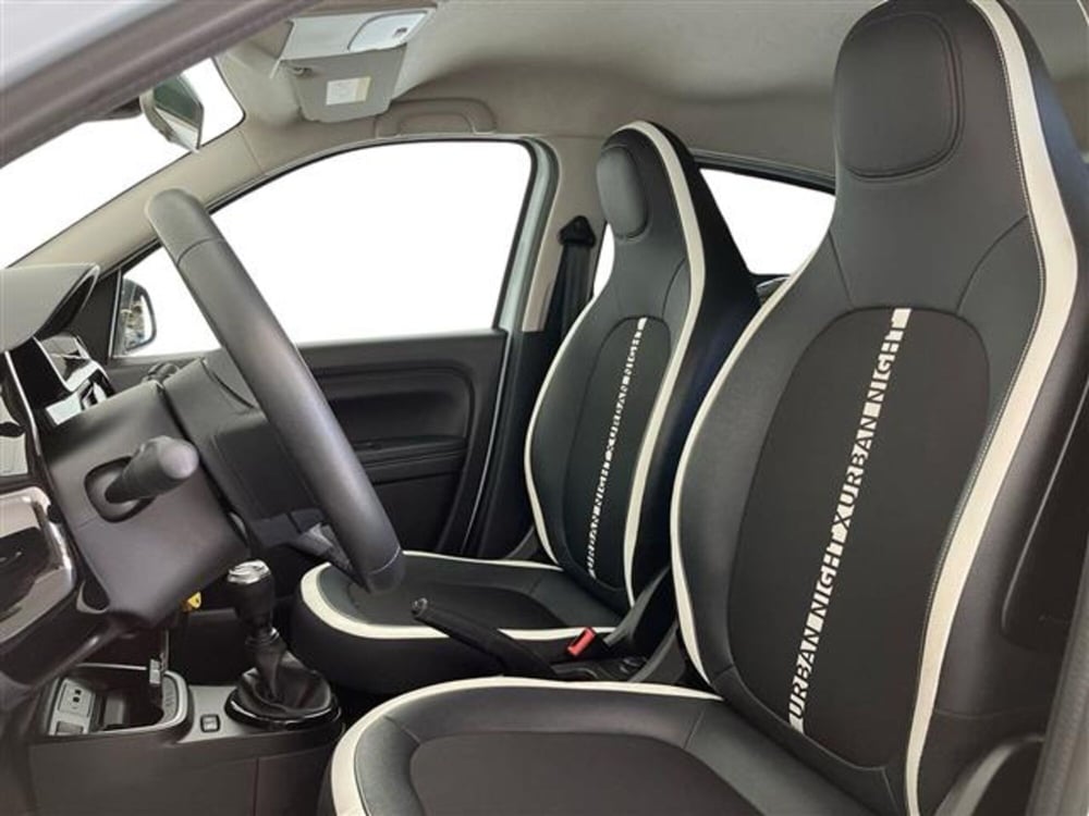 Renault Twingo usata a Como (10)