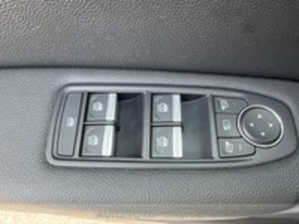 Renault Captur usata a Udine (10)