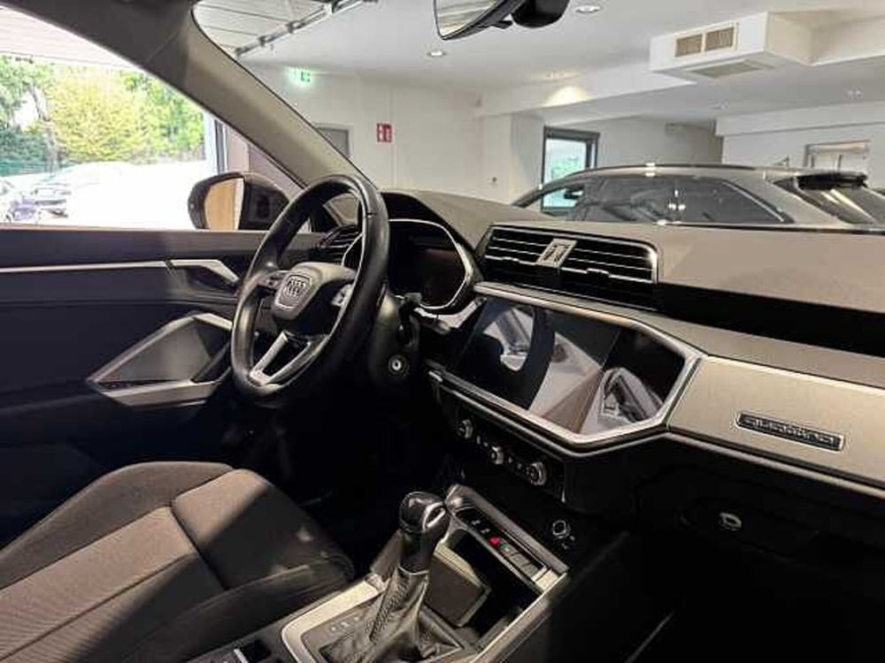 Audi Q3 Sportback usata a Genova (8)