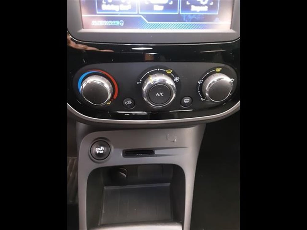 Renault Captur usata a Roma (14)