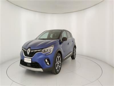Renault Captur 1.6 full hybrid Techno 145cv auto del 2022 usata a Bari