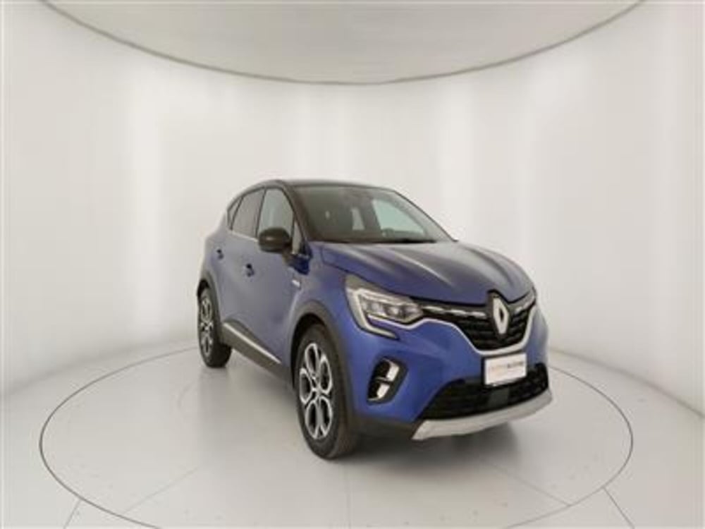 Renault Captur usata a Bari (11)