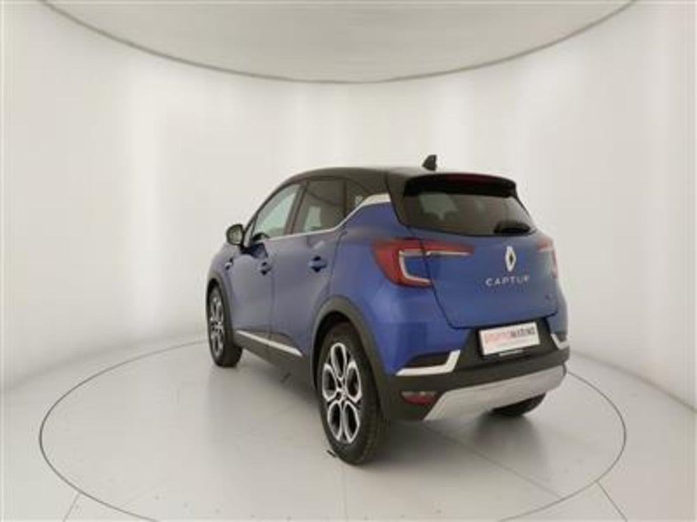 Renault Captur usata a Bari (5)