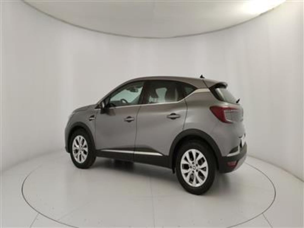 Renault Captur usata a Bari (4)