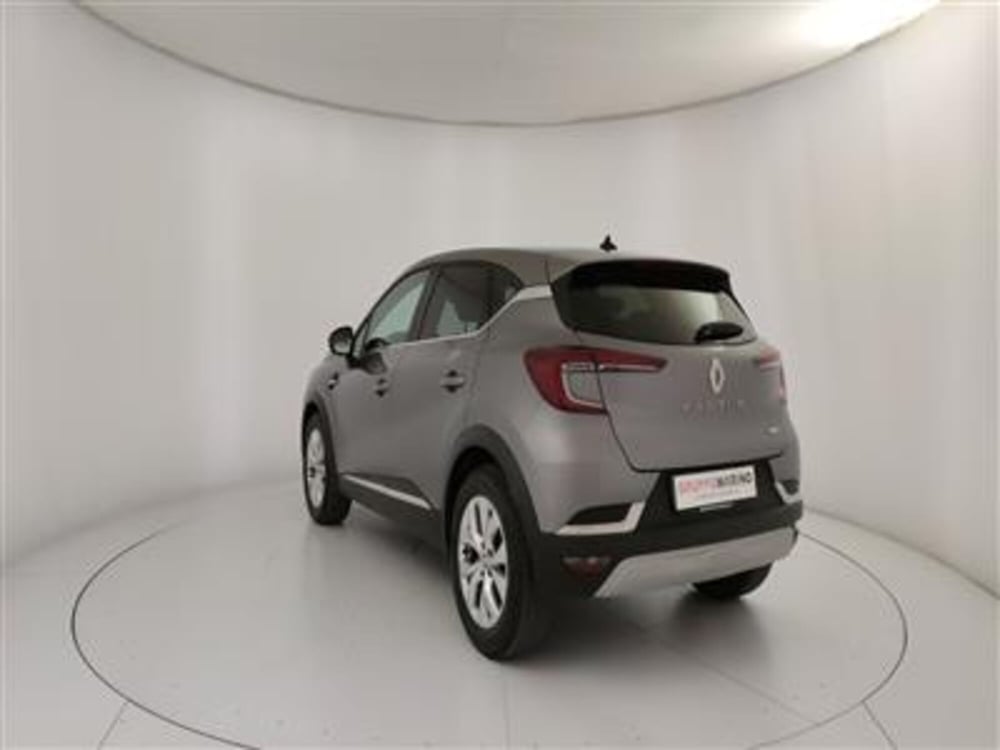Renault Captur usata a Bari (5)