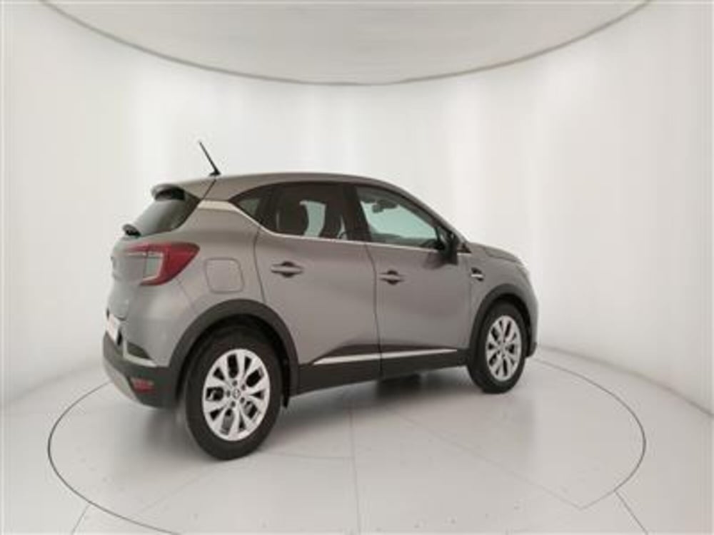 Renault Captur usata a Bari (8)