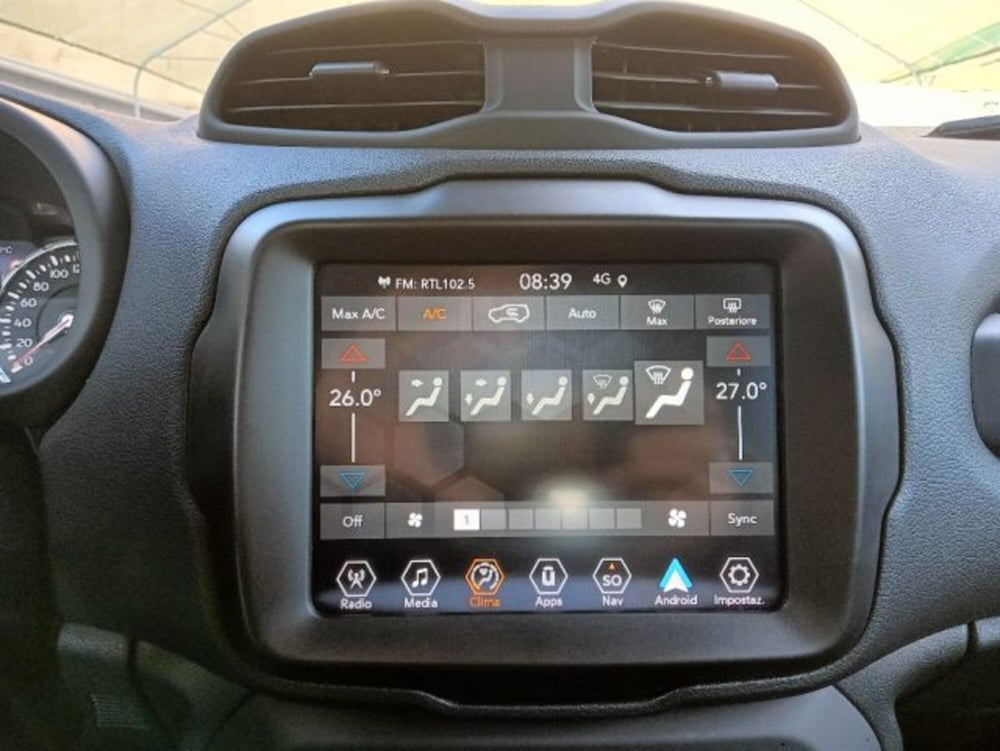 Jeep Renegade usata a Brescia (14)