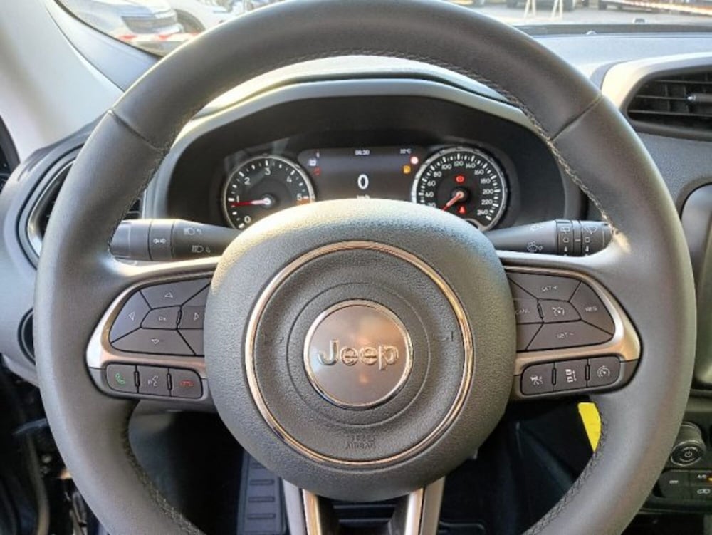 Jeep Renegade usata a Brescia (8)
