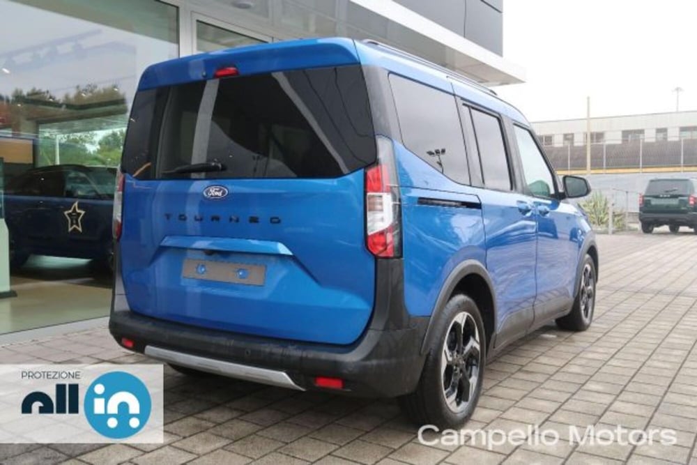 Ford Tourneo Courier usata a Venezia (3)