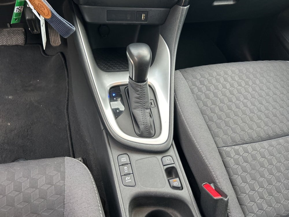 Toyota Yaris usata a Piacenza (14)